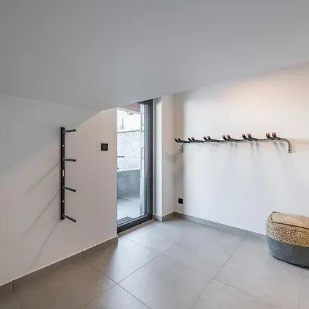 Appartement Widokowe Na Kepiatym Wzgorzu & Wellness Czarna Góra